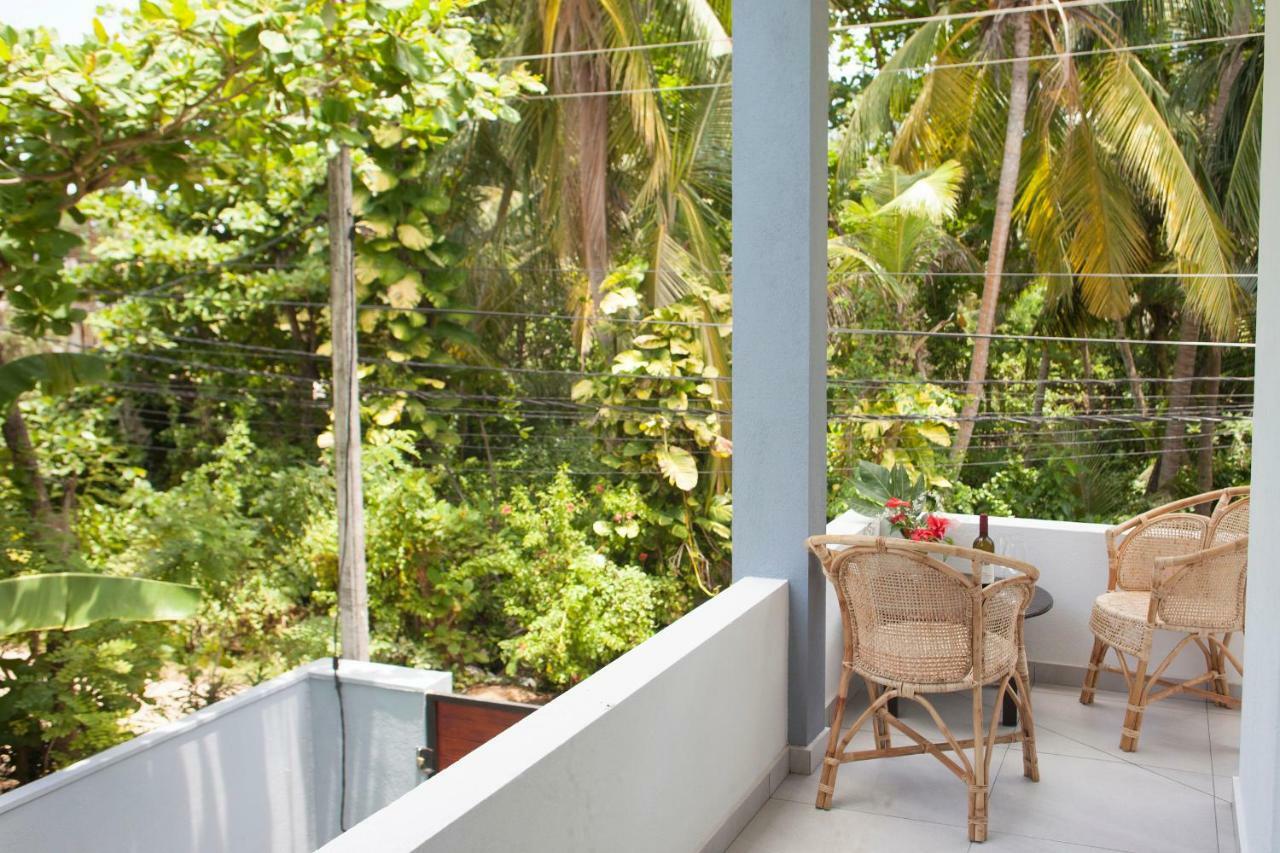 Alvas House Hotel Hikkaduwa Exterior photo